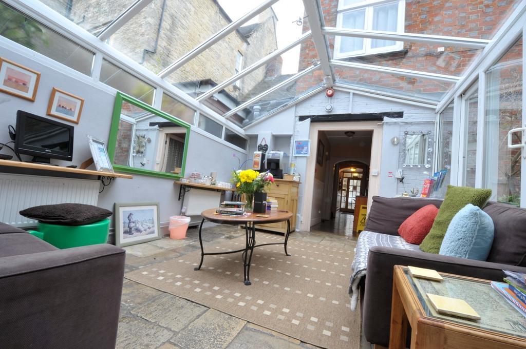 The Witney Guest House المظهر الخارجي الصورة